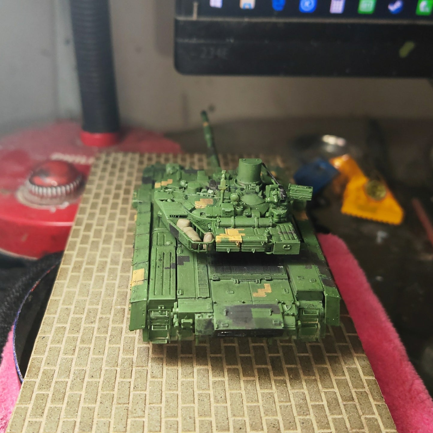 3D Printed 1/72 Ukrainian T84BM Tank Finished Product
