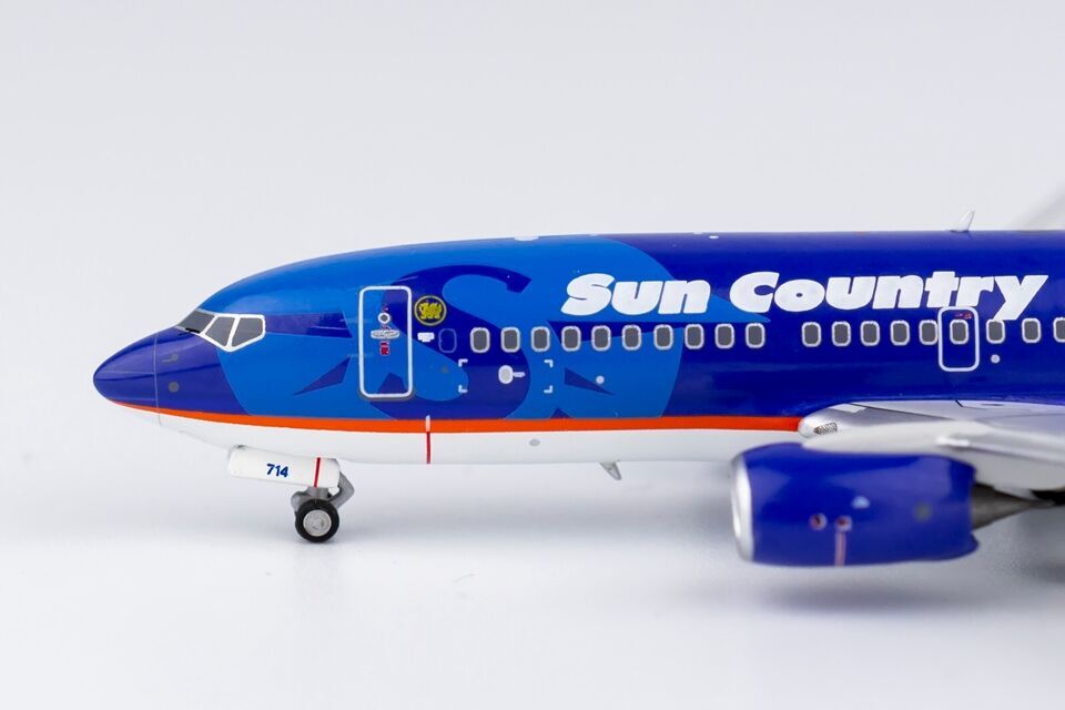 1:400 NG Model Sun Country BOEING 737-700 Passenger Airplane Diecast Plane Model