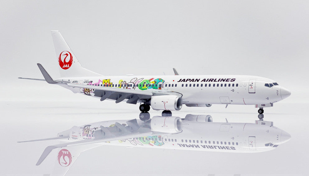 1:200 JC Wings JAPAN AIRLINES BOEING 737-800 Aeroplane Flap Down Diecast Model
