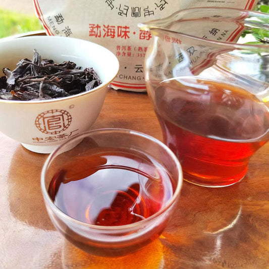 357g Pu-erh Cooked Tea Cake Menhai Old Tree Puerh Ripe Tea Yunna Pu'er Black Tea
