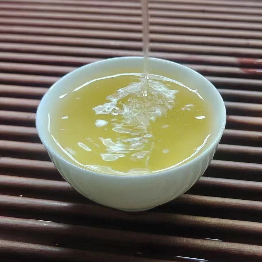 357g Yunnan Raw Pu-erh Tea Cake 2022 Banzhang Peacock Sheng Pu'er Tea Puerh Tea
