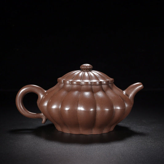 Chinese Yixing Zisha Clay Handmade Exquisite Teapot (筋纹 底款:施小马)