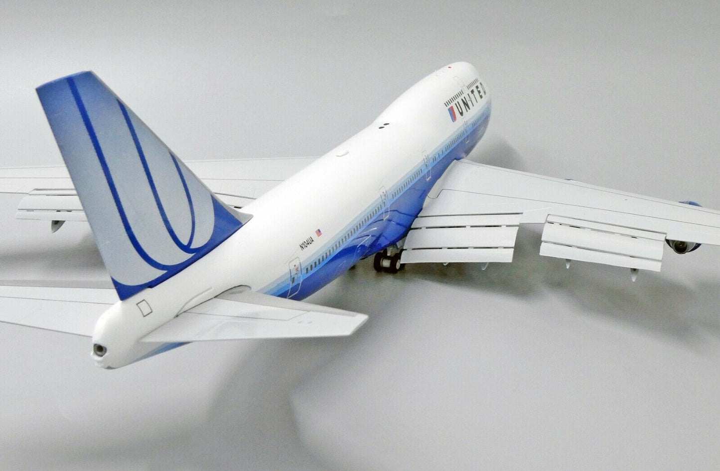 1:200 JC Wings United Airlines BOEING B747-400 Flap Down Airplane Diecast Model