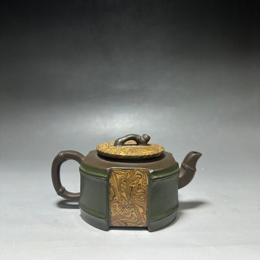 Chinese Yixing Zisha Clay Handmade Exquisite Teapot (青竹 底款:吕尧臣)