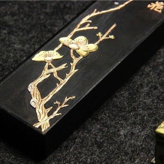 Hu Kaiwen Plum Blossom Hui Ink Stick 120g Pure Smoke Calligraphy Ink