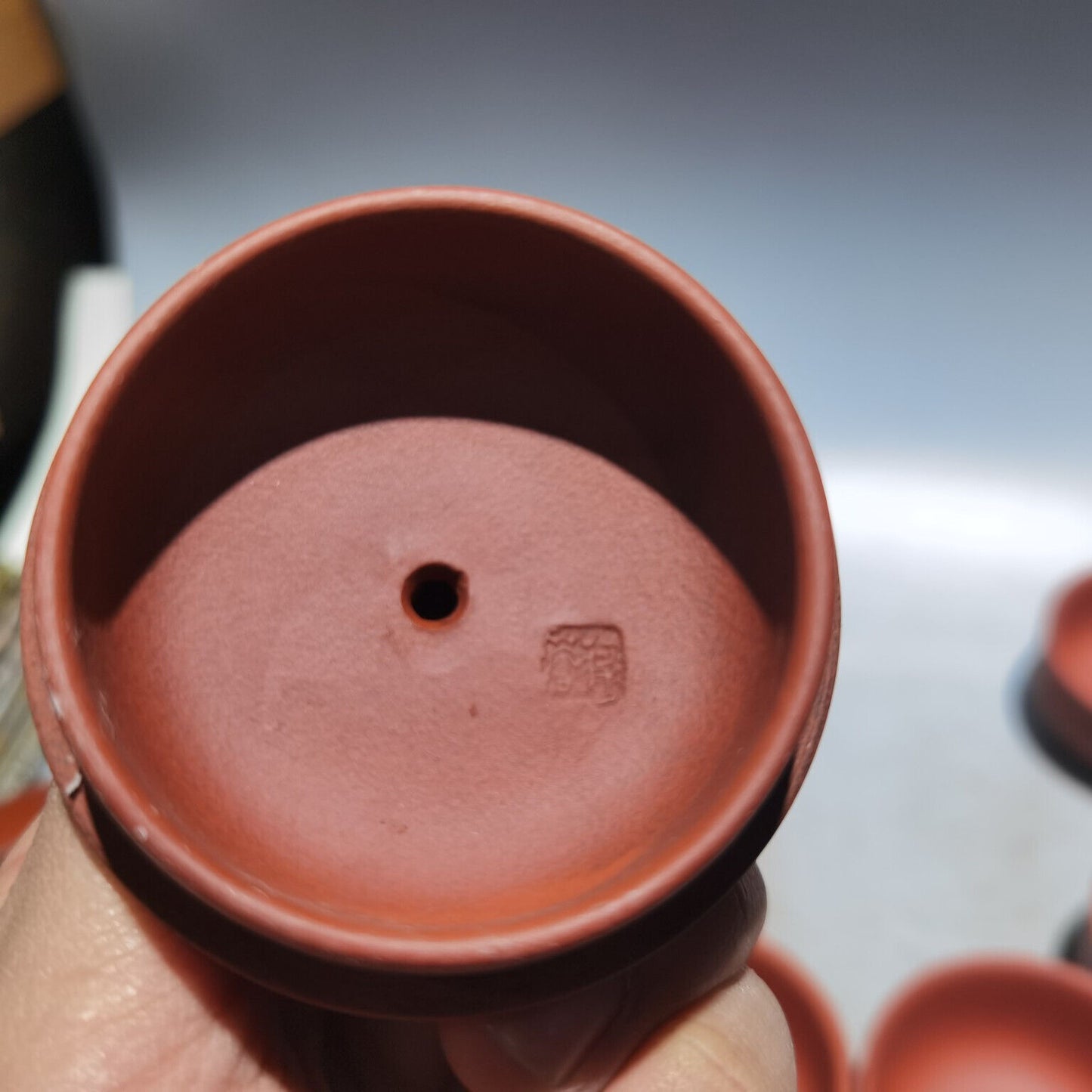 Chinese Yixing Zisha Clay Handmade Exquisite Teapot (鱼跃套壶 低款:蒋蓉 )