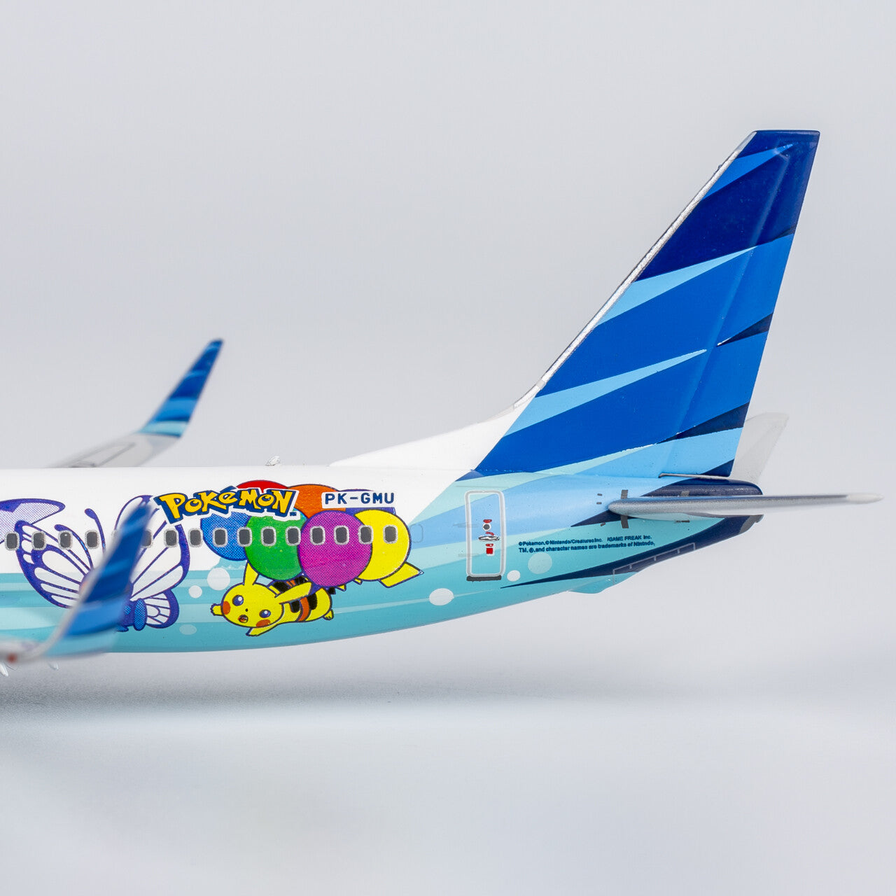 1:400 NGmodels Garuda Indonesia Boeing 737-800 Passenger Airplane Diecast Model