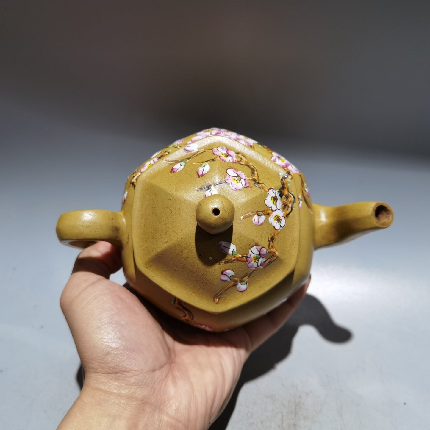 Chinese Yixing Zisha Clay Handmade Kung Fu Tea Exquisite Plum Blossom Teapot