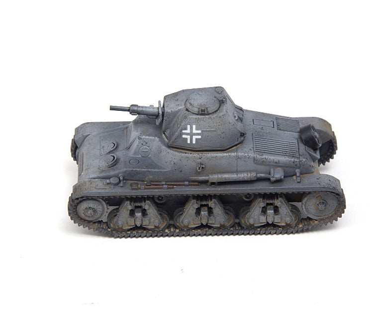 1/72 German 35H734(F) Light Tank Finished Product Model