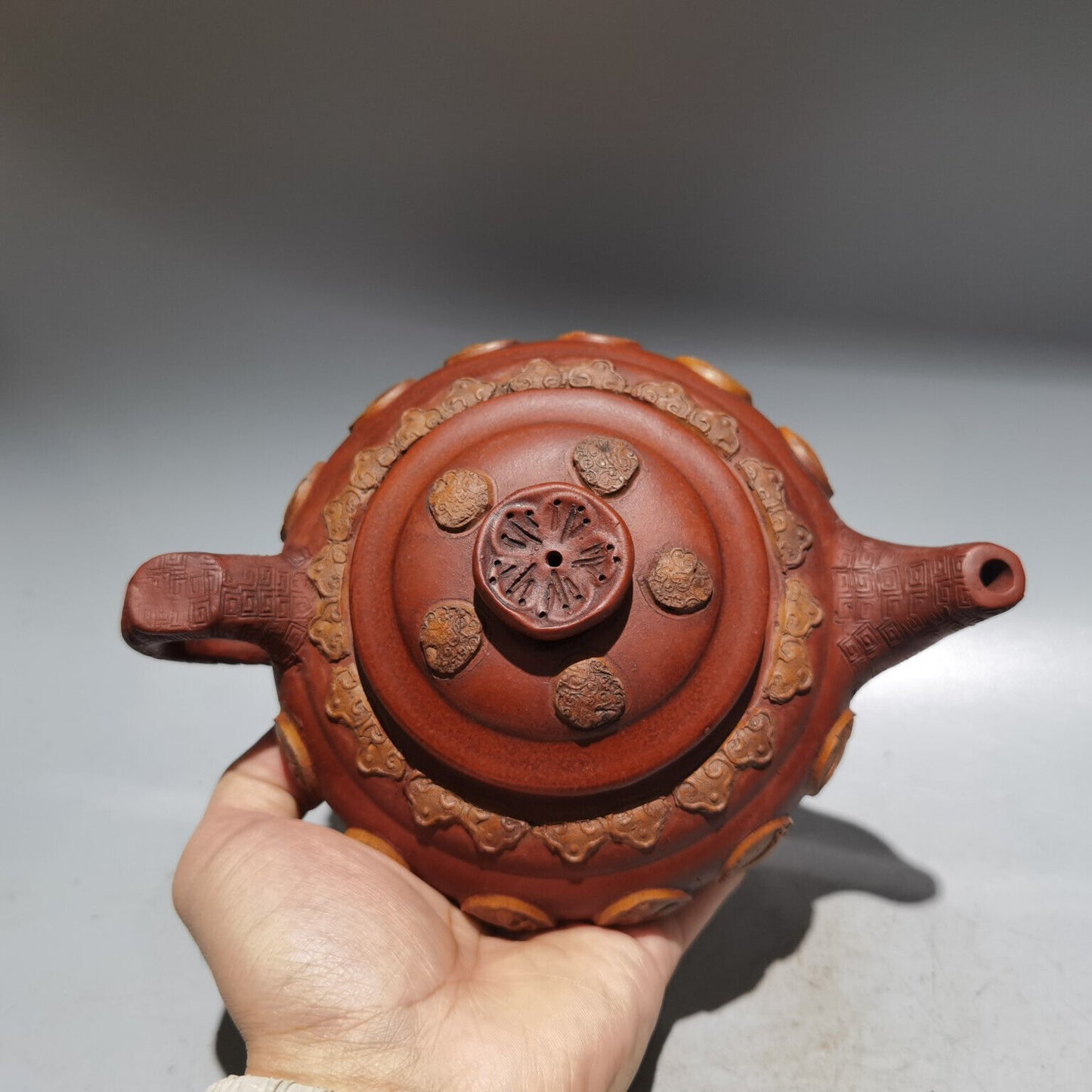 Chinese Yixing Zisha Clay Handmade Exquisite Teapot (十二生肖壶 底款:顾景舟)
