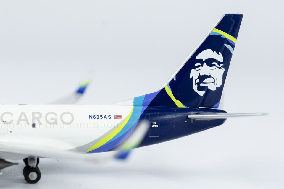 1:400 NG Model Alaska Air Cargo BOEING 737-700BDSF Plane Diecast Aircraft Model
