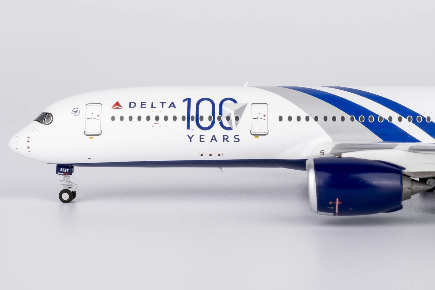 1:400 NGmodels Delta Air Lines Airbus A350-900 Airplane Diecast Plane Model