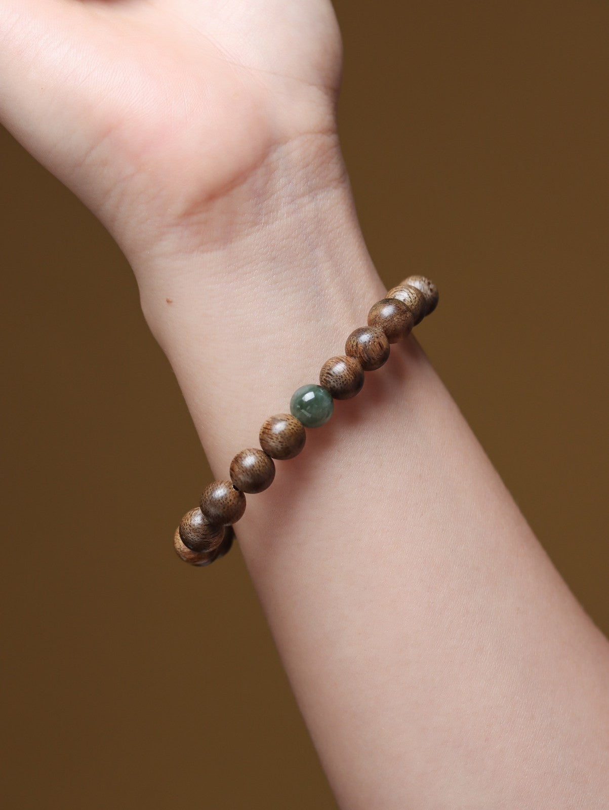 8mm Chinese Natural Eaglewood Handmade Exquisite Bracelets 30562