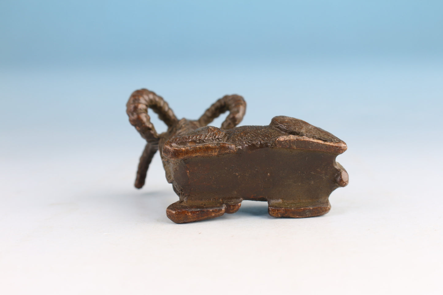Chinese bronze sheep figure statue collectable netsuke gift tea pet decor