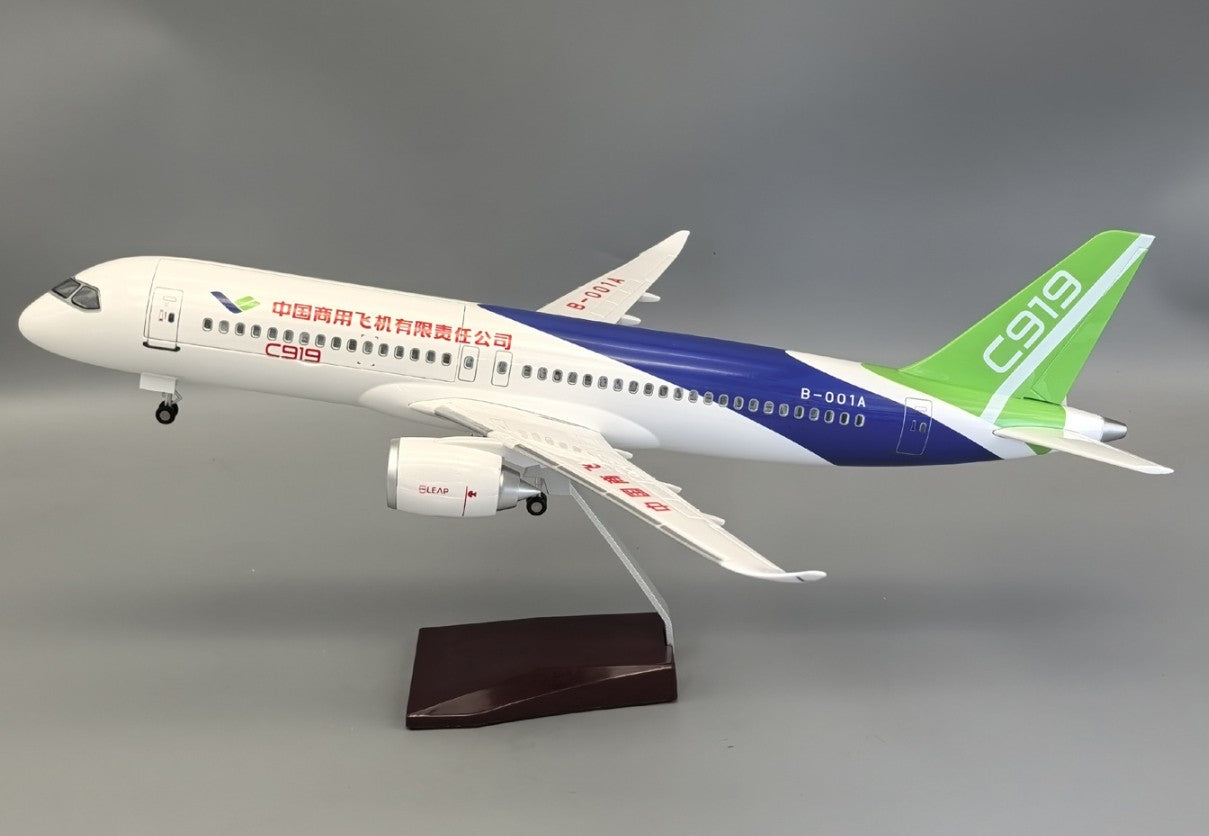 47CM 1:82 CHINA COMAC C919 Plane Aircraft Led Sound- controll Light Resin Model
