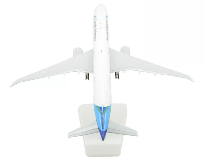 20CM Garuda Indonesia BOEING 777-300ER Passenger Aircraft Diecast Airplane Model