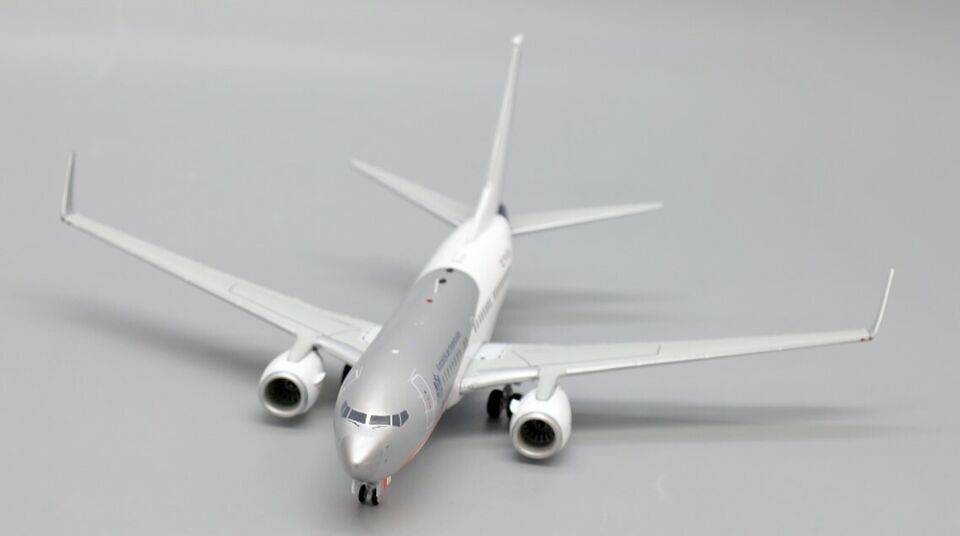 1:200 JC Wings Netherlands Government BOEING 737-700 Airplane Diecast Model
