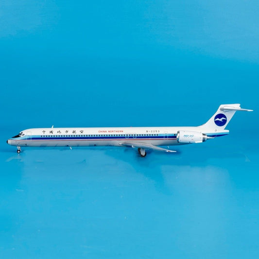 1:200 Geminijets China Northern Airlines MD-90 B-2253 Airplane Diecast Model