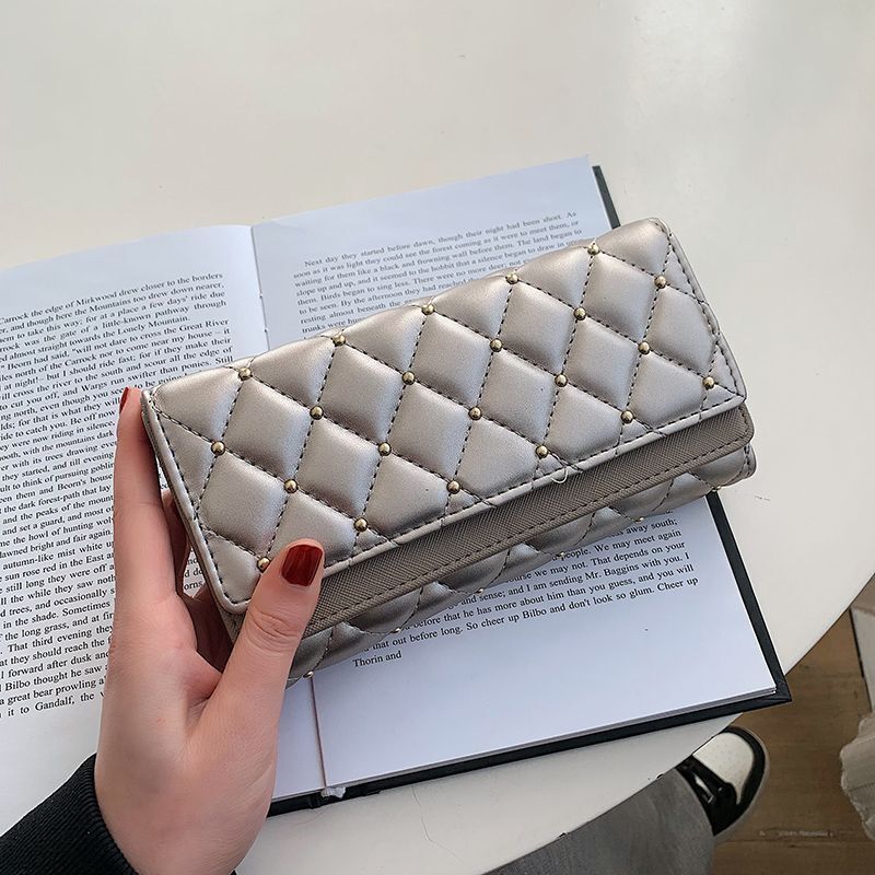 Luxury Long Wallet Quilted Soft Leather Wallets Studded Coin Purse Card Clutch