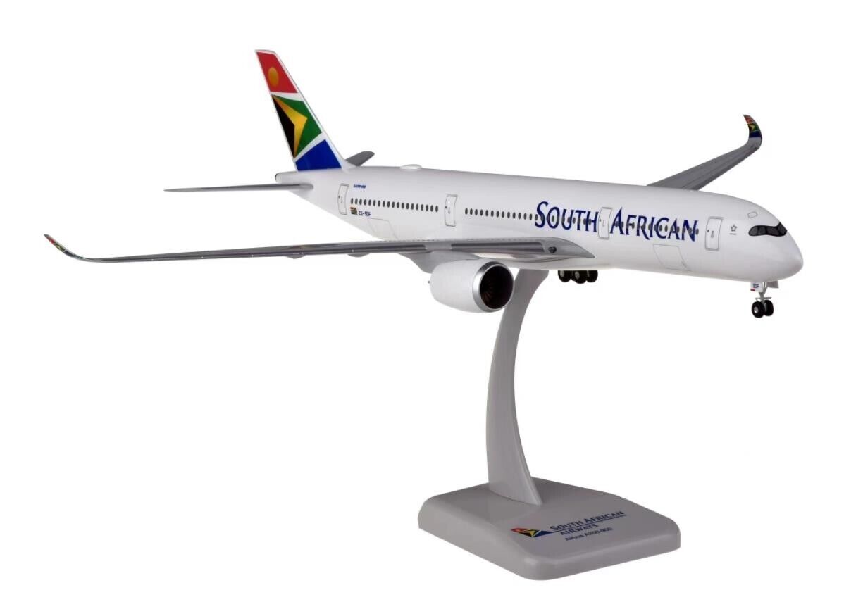1:200 33CM Hogan SOUTH AFIRCAN AIRBUS A350-900 Plane ABS Plastic Aircraft Model