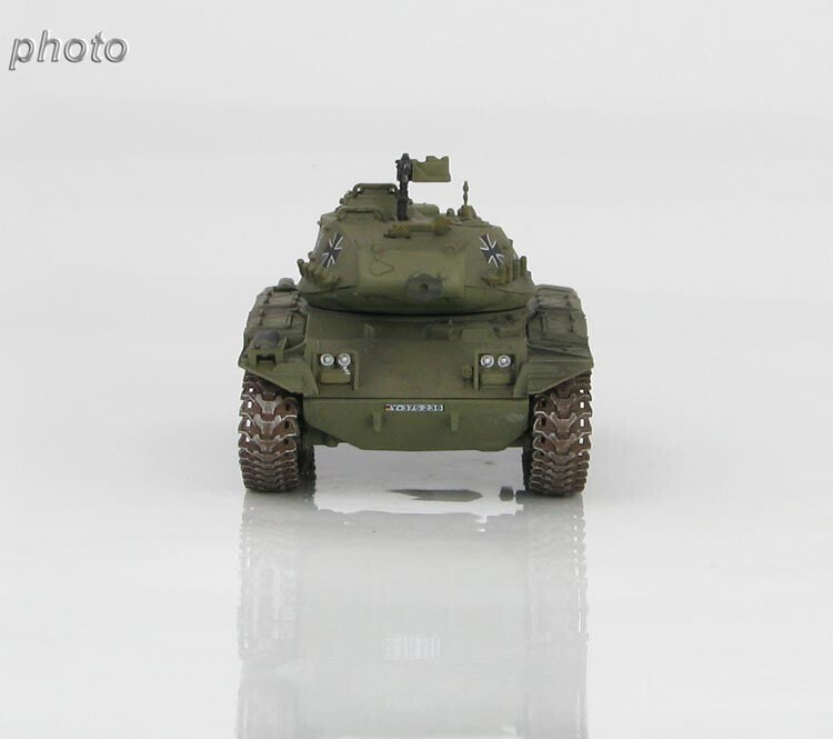Hobby Master German M41G Walker Bulldog 246 1/72 DIECAST MODEL FINISHED TANK