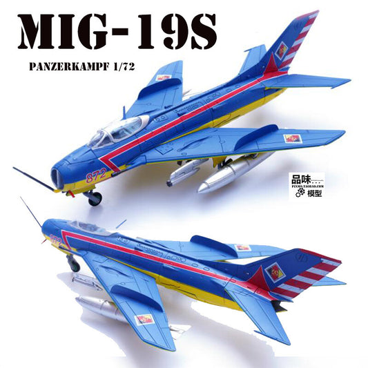 1/72 East German MIG-19S MiG 19 Fighter Model Hunting Squadron
