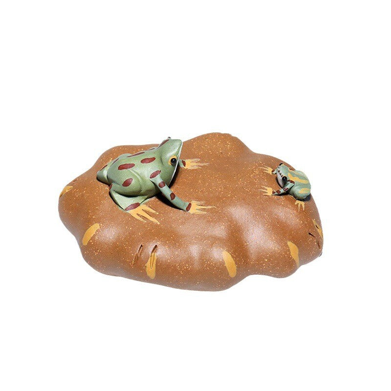 Funny Tea Pet Water Spray Zisha Purple Clay Frog On Stone Design Artware Small