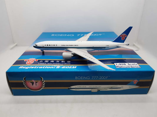 1:400 Phoenix CHIAN SOUTHERN CARGO BOEING B777-200F Diecast Aircraft Plane Model