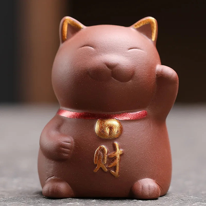 5.5cm Purple Sand Luck Cat Tea Pet Ornament Hand-carved Tea Play Decoration