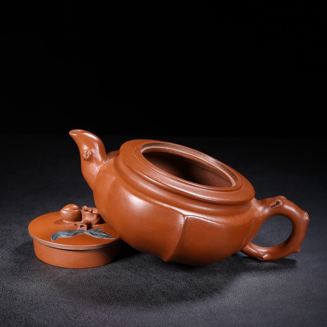 Chinese Yixing Zisha Clay Handmade Exquisite Teapot(Shoutao 汪寅仙)