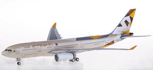 1:200 30CM Eagle ETIHAD AIRWAY AIRBUS A330-200 Passenger Airplane Diecast Model