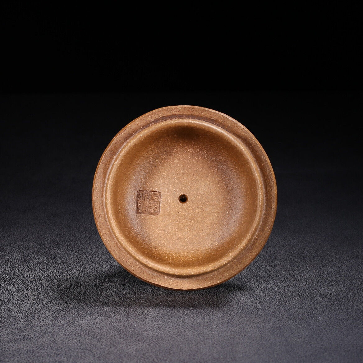 Chinese Yixing Zisha Clay Handmade Exquisite Teapot (龙石瓢 底款:曼希陶艺)