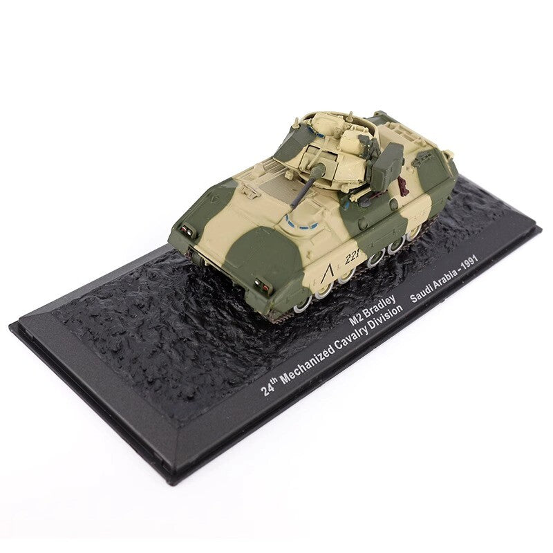 IXO 1/72 M2 Bradley Infantry Fighting Vehicle US Army Armored Vehicle Tank Model