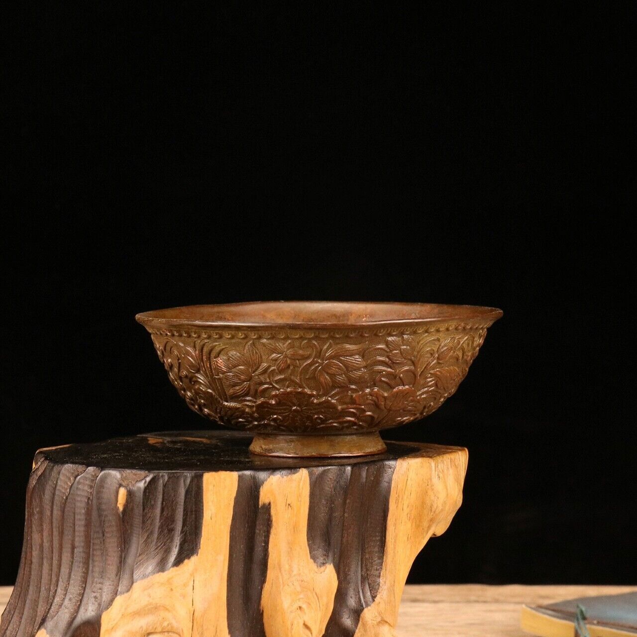 Collectible tea pet Old copper carved Lotus cranes statue desktop bowl
