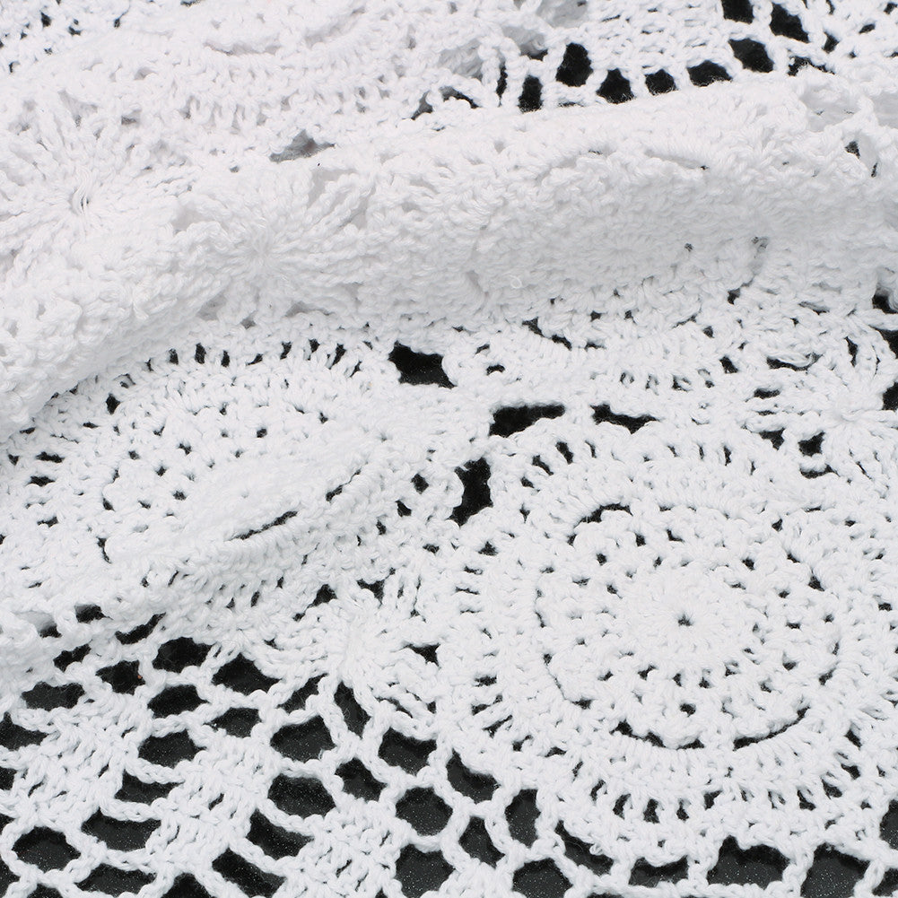 White Vintage Table Runner Hand Crochet Dresser Scarf Oval Lace Doily 15"x78"
