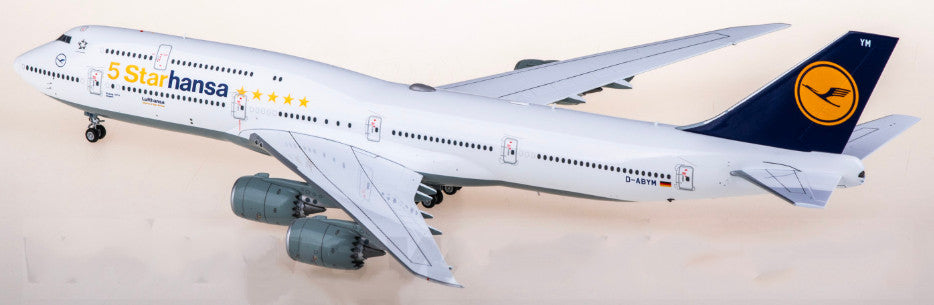 1:200 SQ Wings Lufthansa Boeing 747-8 Passenger Airplane Diecast Plane Model