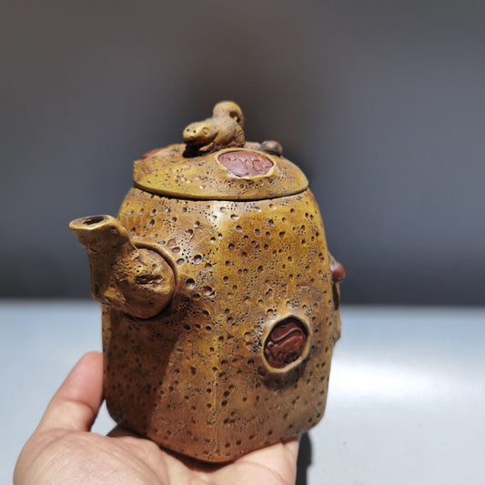 Chinese Yixing Zisha Clay Handmade Exquisite Teapot (六方松鼠壶 低款:时大彬)