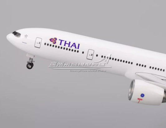 1:157 47CM THAI BOEING 777-300ER Airplane Landing Gear Resin Aircraft Model