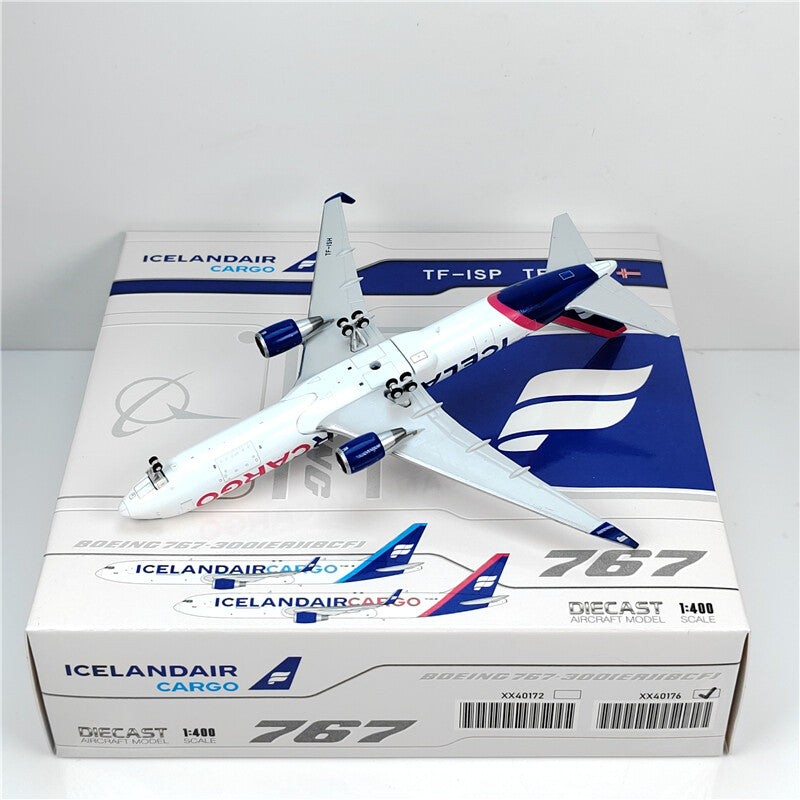 1:400 JC Wings ICELANDAIR CARGO BOEING B767-300ER Airplane Diecast Model