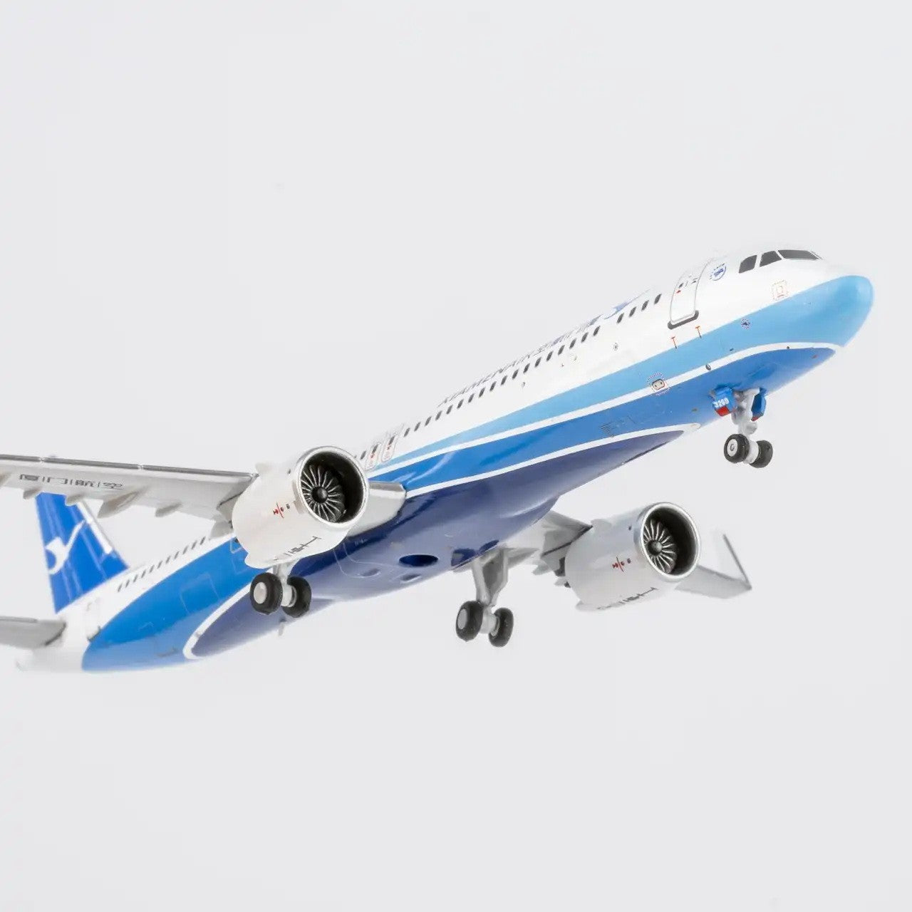 1:400 NGmodels XiamenAir Airbus A321neo Passenger Airplane Diecast Plane Model