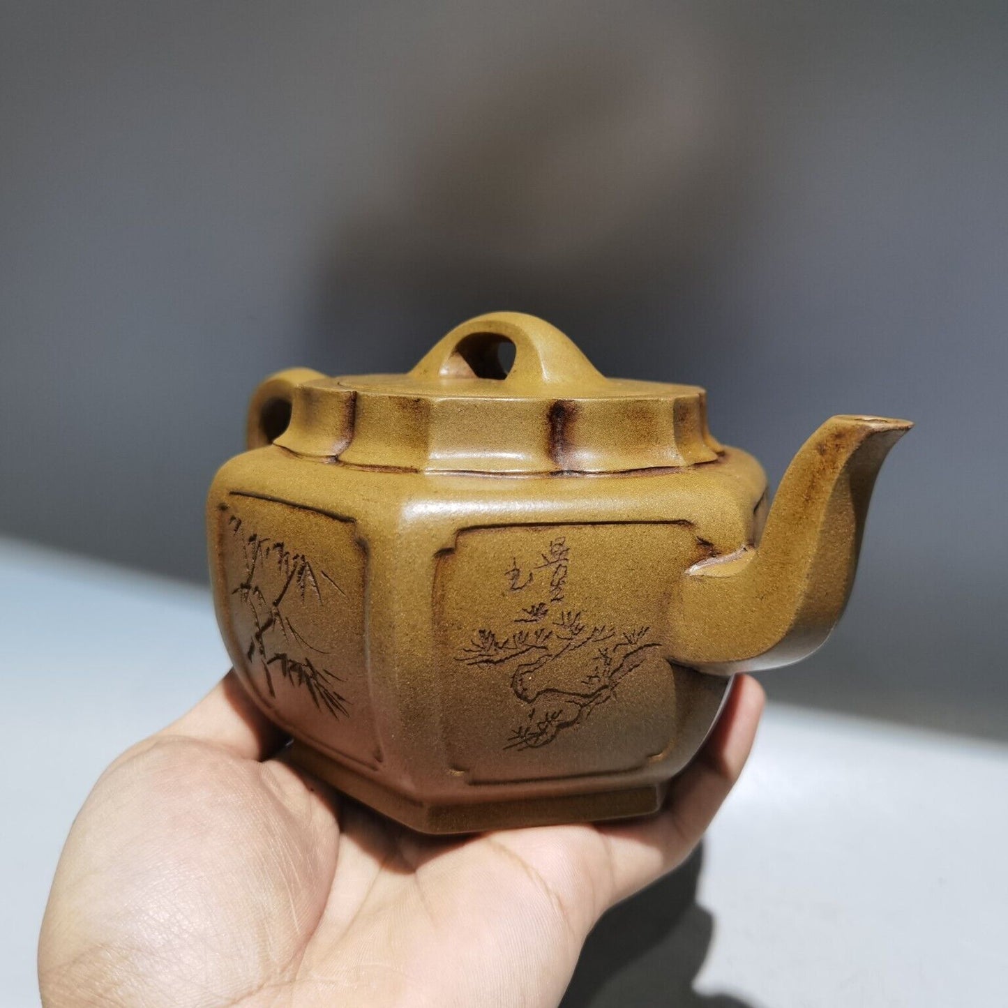 vintage China yixing purple clay teapot zisha ceremony carving beautiful teaware