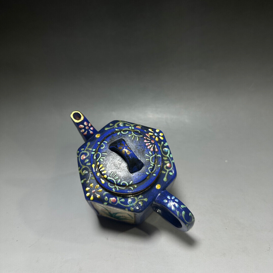 Chinese Yixing Zisha Clay Handmade Exquisite Teapot (梅兰竹菊 底款:顾景舟)