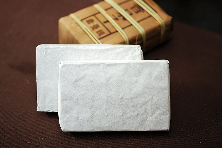 Lao Man E Pu-erh Tea Brick Ancient Tree Yellow Slice Ripe Puer Pu'er Tea 500g