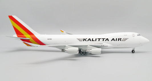 1:200 35CM JC Wings Kalitta Air BOEING 747-400 Passenger Airplane Diecast Model