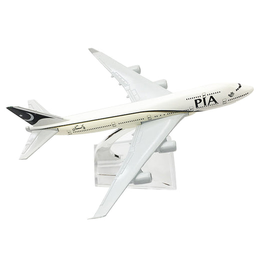 1:400 B747 Airlines PIA Metal Airplane Model Alloy Plane Diecast Plane Model