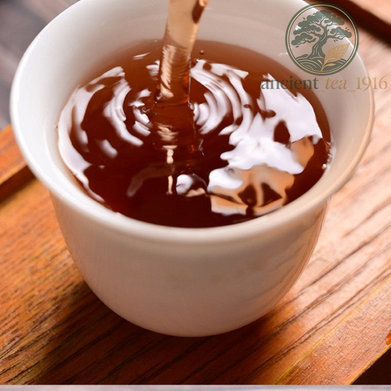357g Ripe Pu'er Tea Cake Jingmai Mountain 10‑Year‑Aged Material Aged Aroma