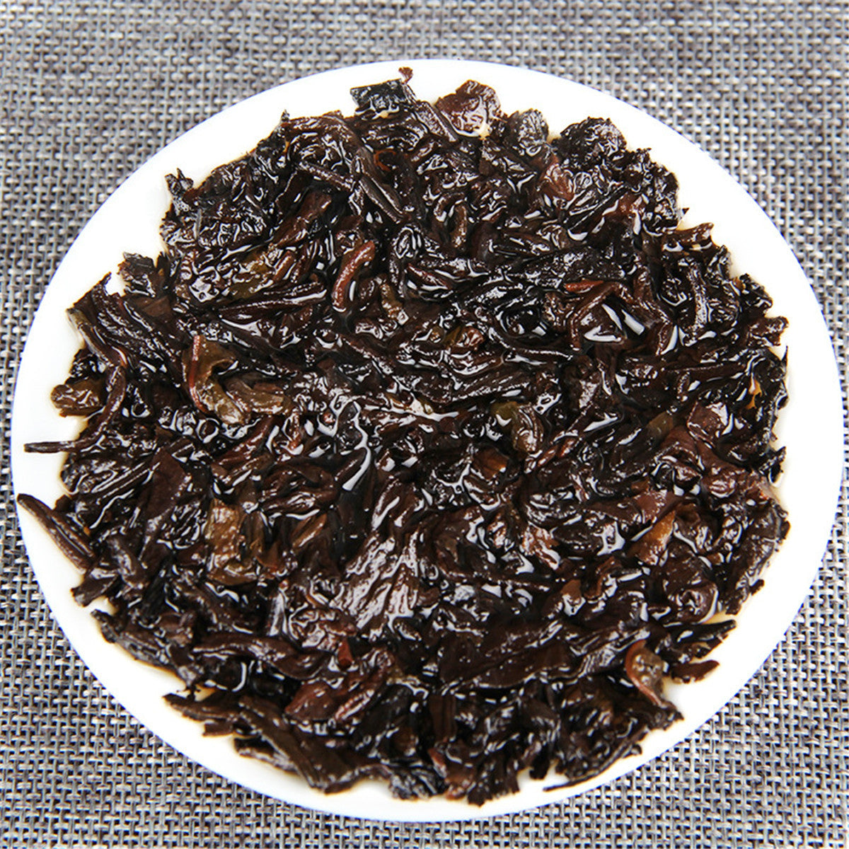 Made in China Ripe Pu erh Tea 357g Oldest Puer Tea QS Green Food Black Puerh Tea