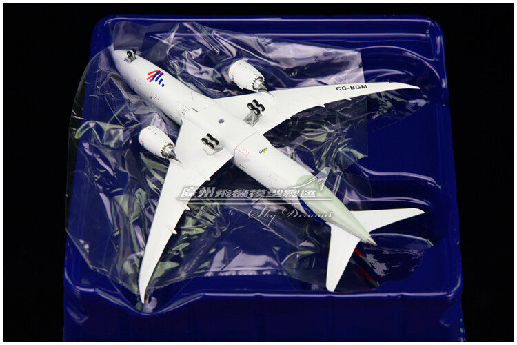 1:400 GeminiJets LATAM BOEING B787-9 Airplane Diecast Plane Aircraft Model
