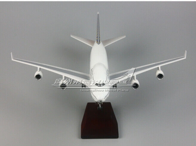 1:150 47CM Philippines BOEING 747-400 Airplane Landing Gear Resin Aircraft Model