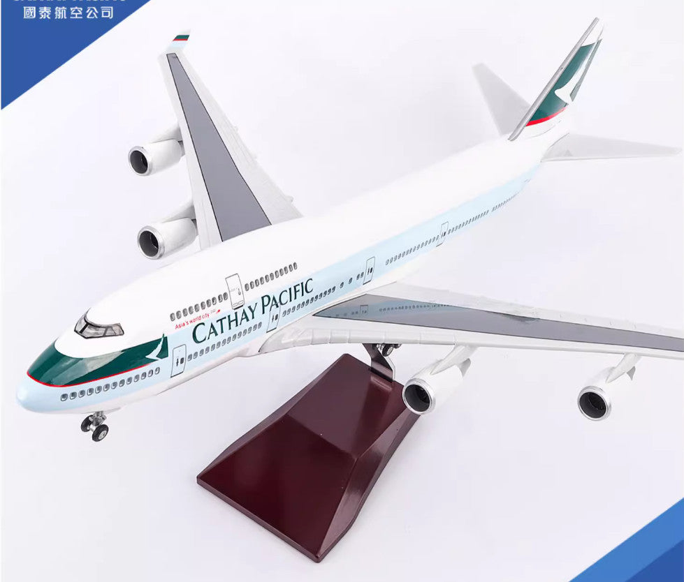 1:150 47CM CATHAY PACIFIC BOEING 747-400 Plane Landing Gear Resin Aircraft Model